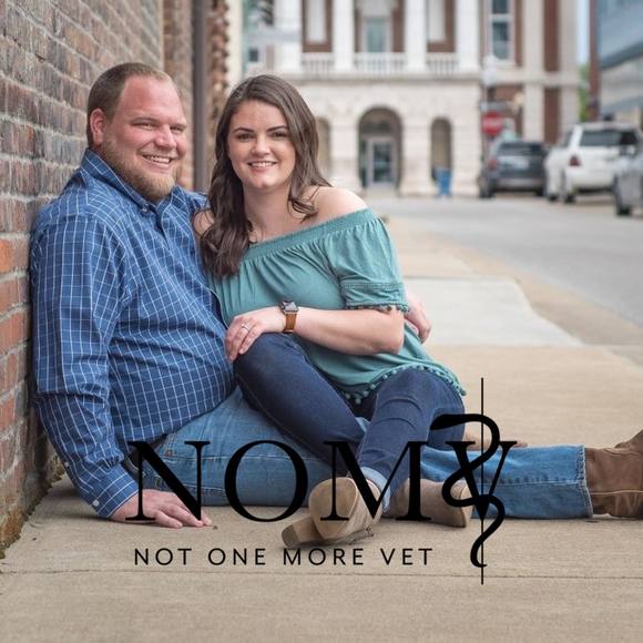 Meet your Posher, Lindsey - Picture 1 of 1